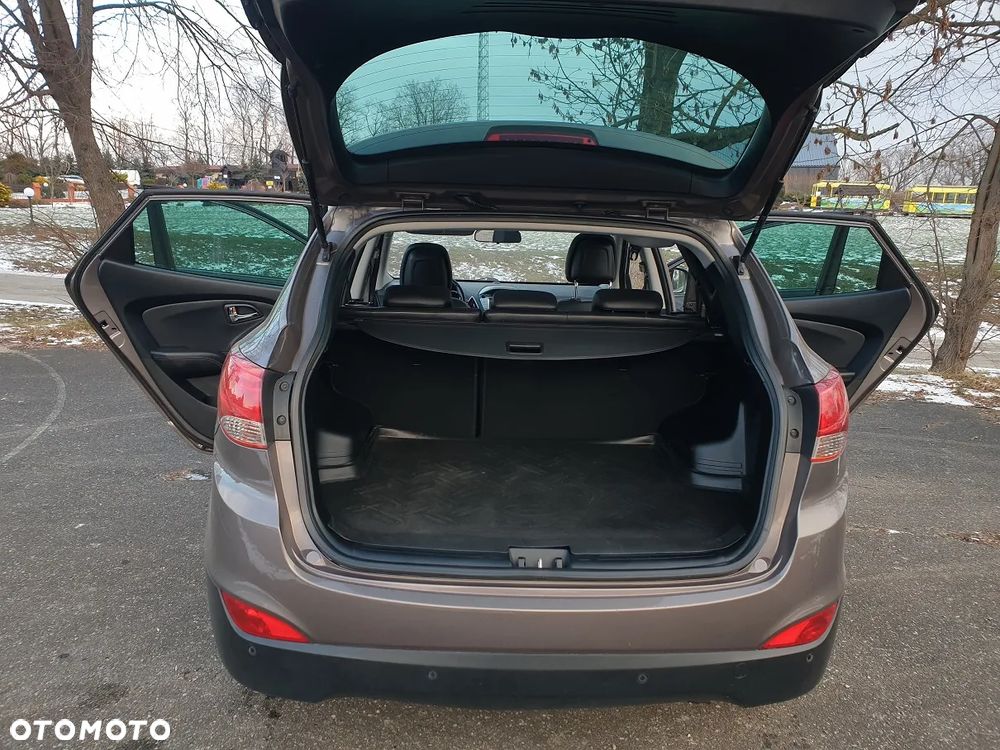 Hyundai ix35 2.0 4WD Automatik Premium - 10