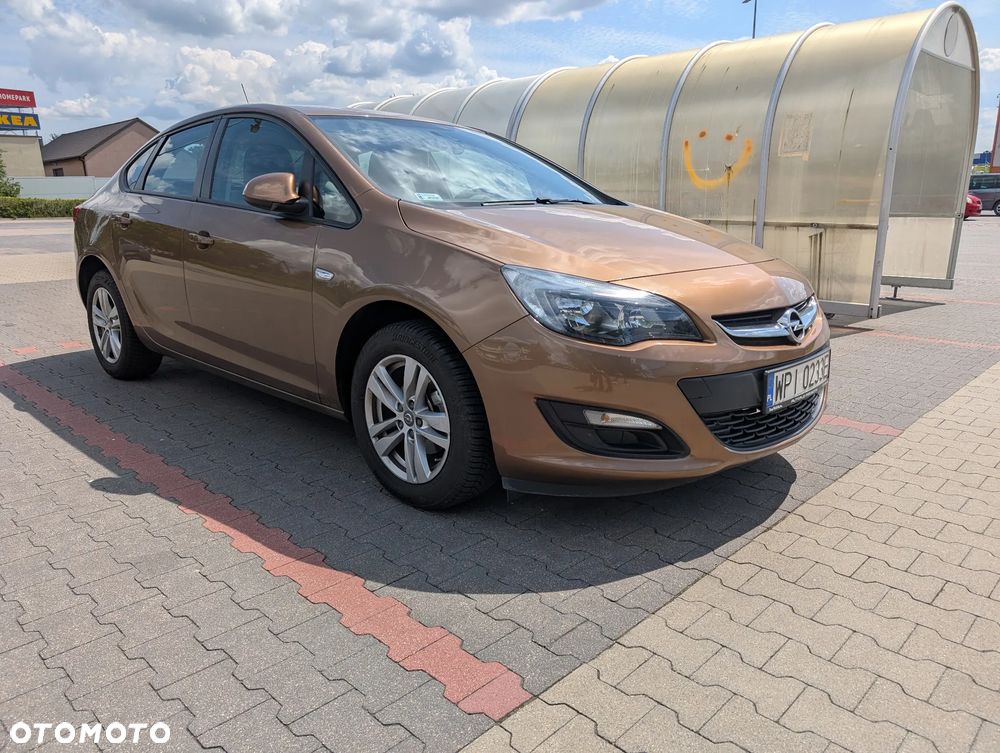 Opel Astra