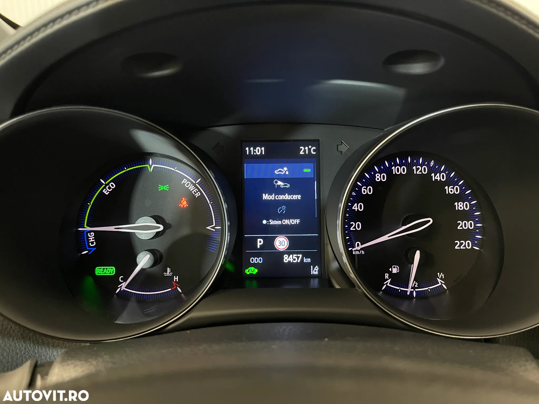 Toyota C-HR 2.0 HSD 184 CP 4x2 CVT Classy - 24