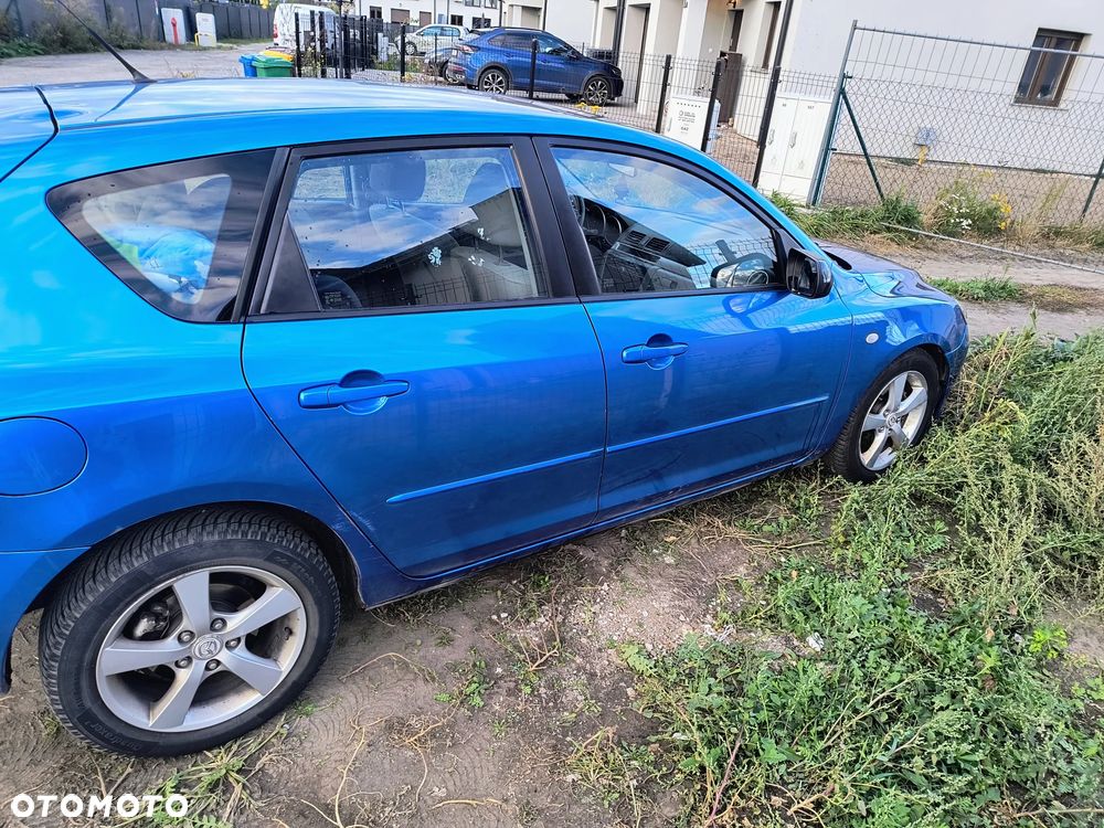 Mazda 3 2005 photo 2