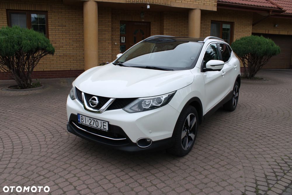 Nissan Qashqai 1.2 DIG-T N-Connecta Xtronic - 1