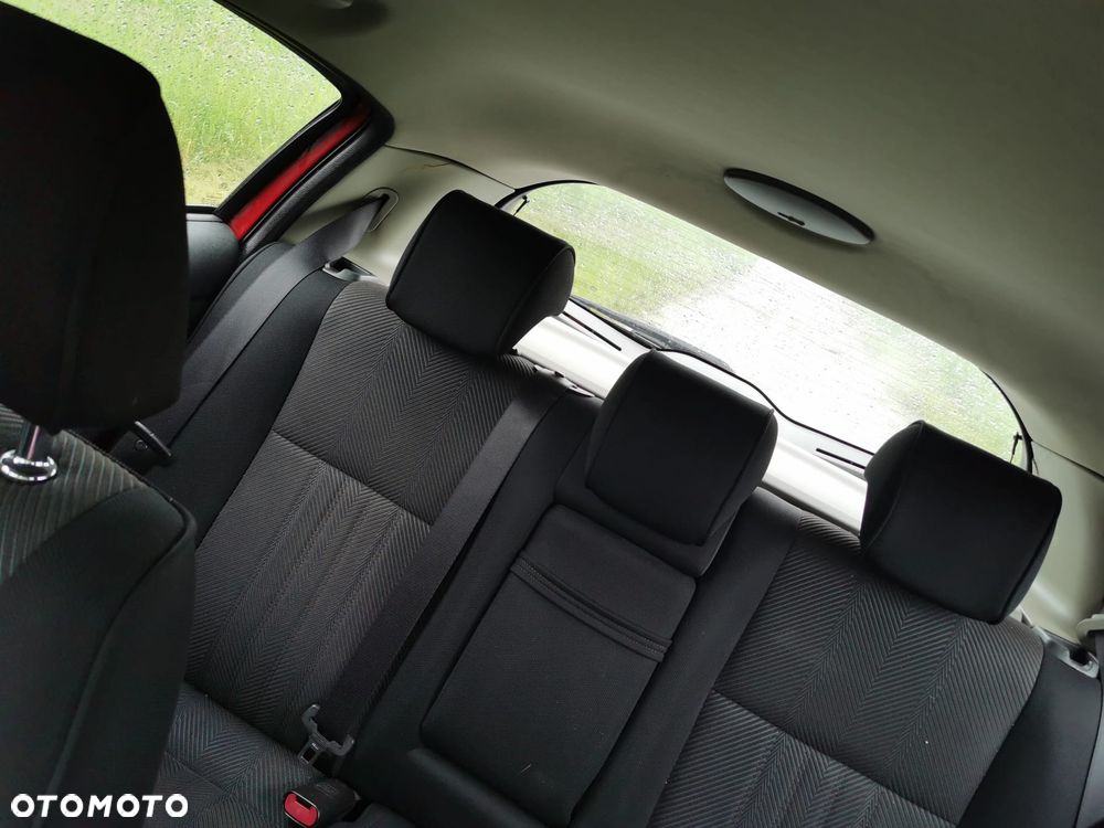 Alfa Romeo 147 1.9 JTDM 8V - 25