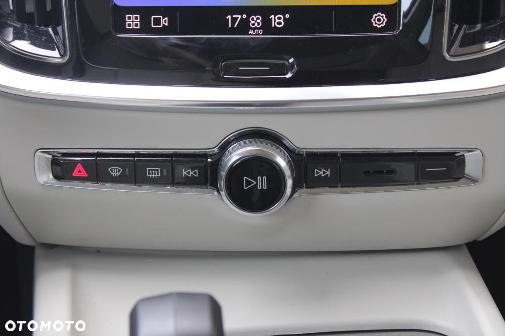 Volvo V60 - 17