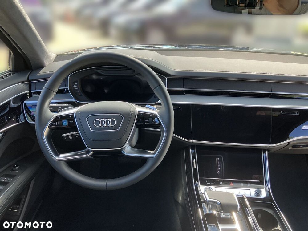 Audi A8 - 11