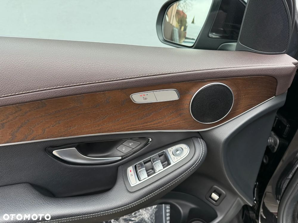 Mercedes-Benz GLC - 18