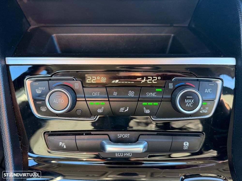 BMW 216 Active Tourer d - 14