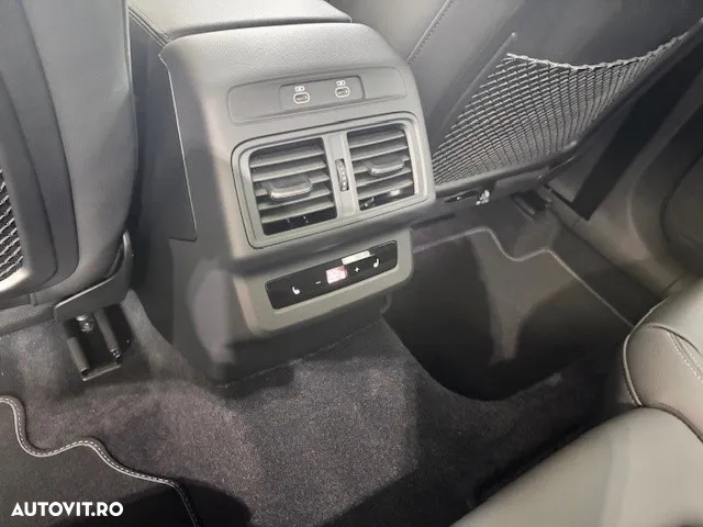 Audi Q5 40 TDI quattro S tronic MHEV S Line - 8