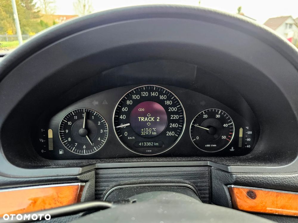 Mercedes-Benz Klasa E 220 CDI Elegance - 13