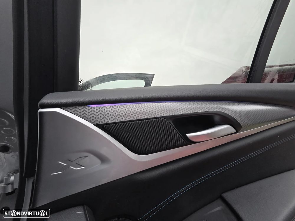 BMW X3 30 e xDrive Pack M - 23