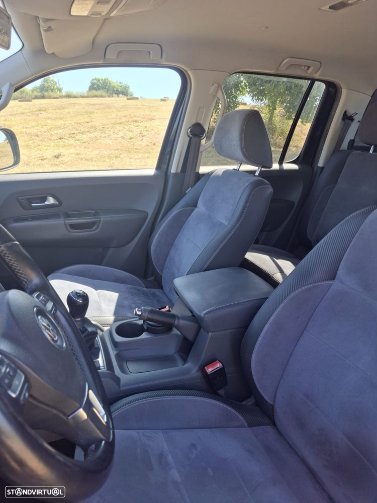 VW Amarok 2.0 TDi CD High.CM 4Motion - 19