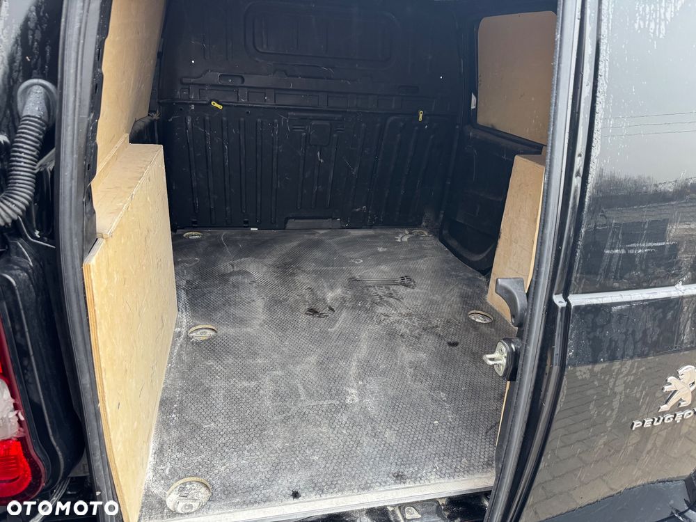 Peugeot PARTNER - 8