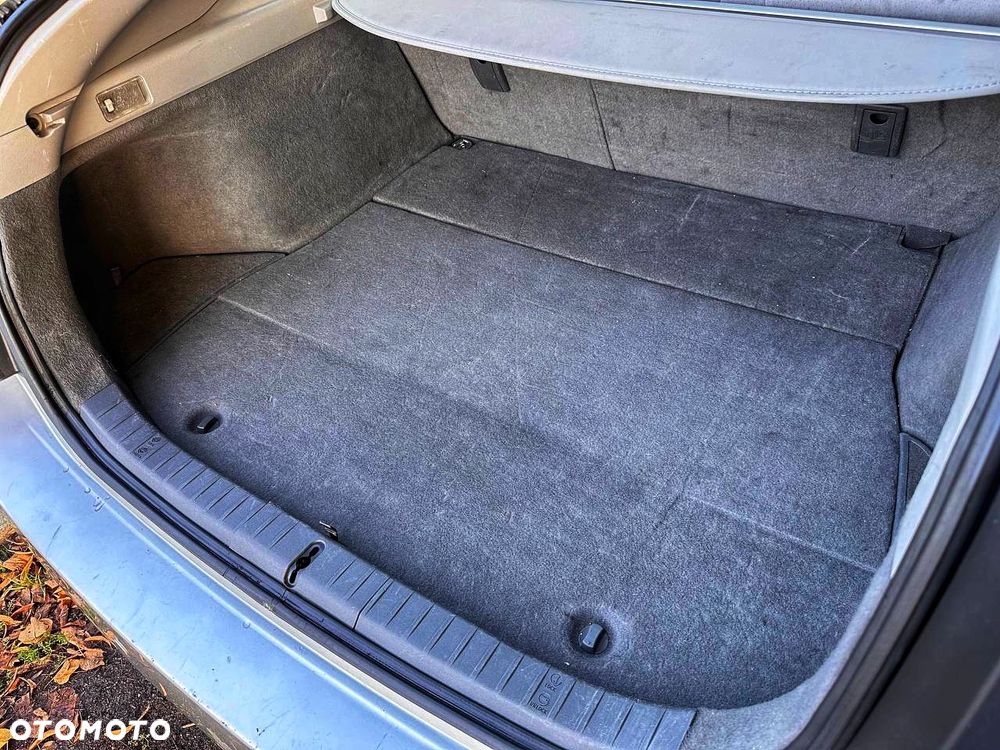 Toyota Prius 1.5 VVT-i Prestige - 15