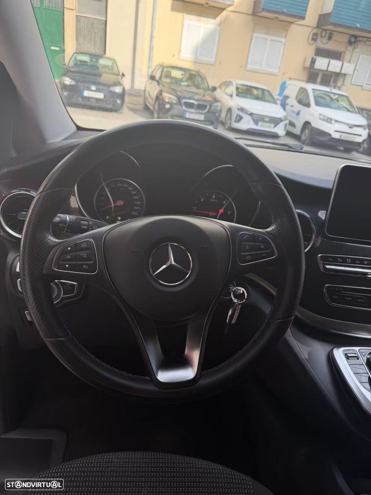 Mercedes-Benz V 220 d Extra-Longa 9G-TRONIC Avantgarde - 13