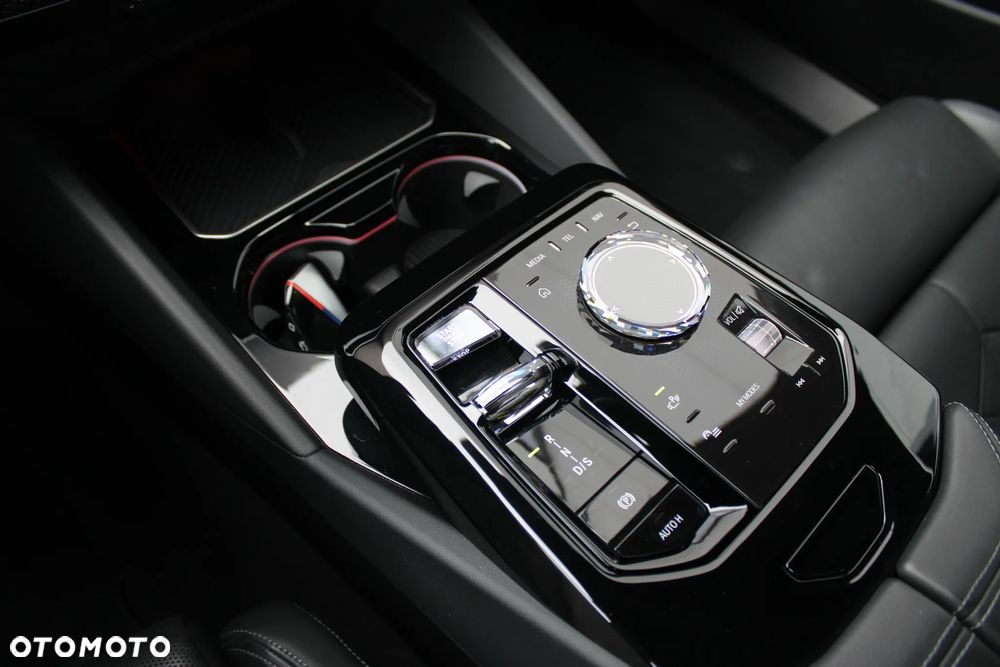 BMW Seria 5 550e xDrive PHEV M Sport - 20