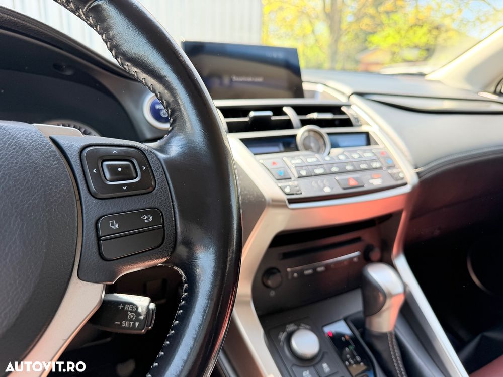 Lexus Seria NX 200t Business Edition - 25