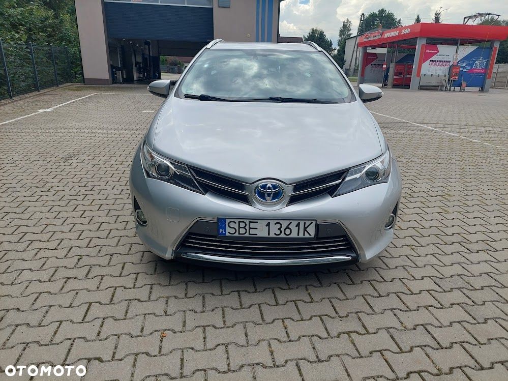 Toyota Auris 1.8 HSD Sol - 16