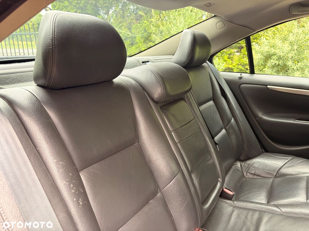 Volvo S60 2.4D5 Momentum - 15