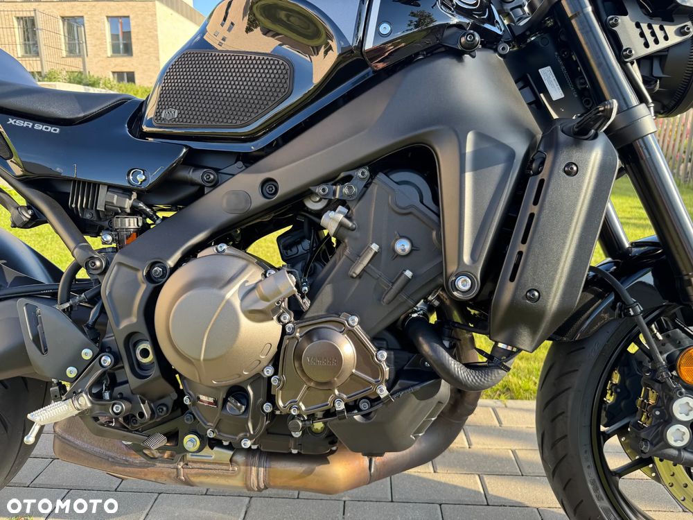 Yamaha XSR - 32