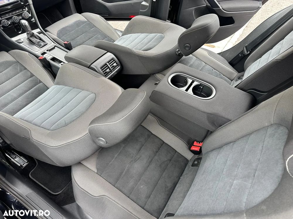 Volkswagen Golf 1.6 BlueTDI DSG Comfortline - 16