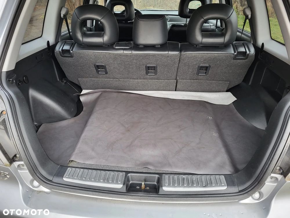 Mitsubishi Outlander 2.0 Turbo - 6