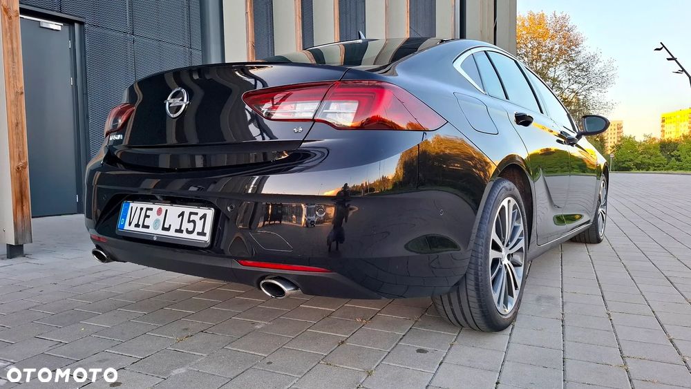 Opel Insignia 2.0 BiTurbo D 4x4 Automatik Exclusive - 9