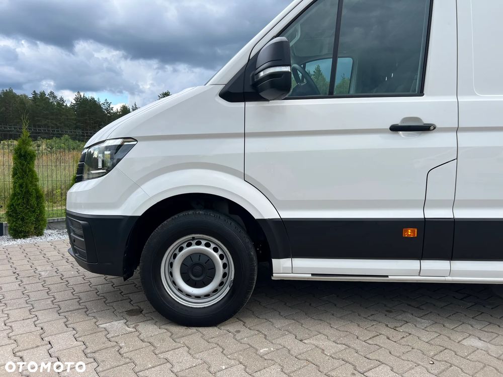 Volkswagen CRAFTER 35 - 9