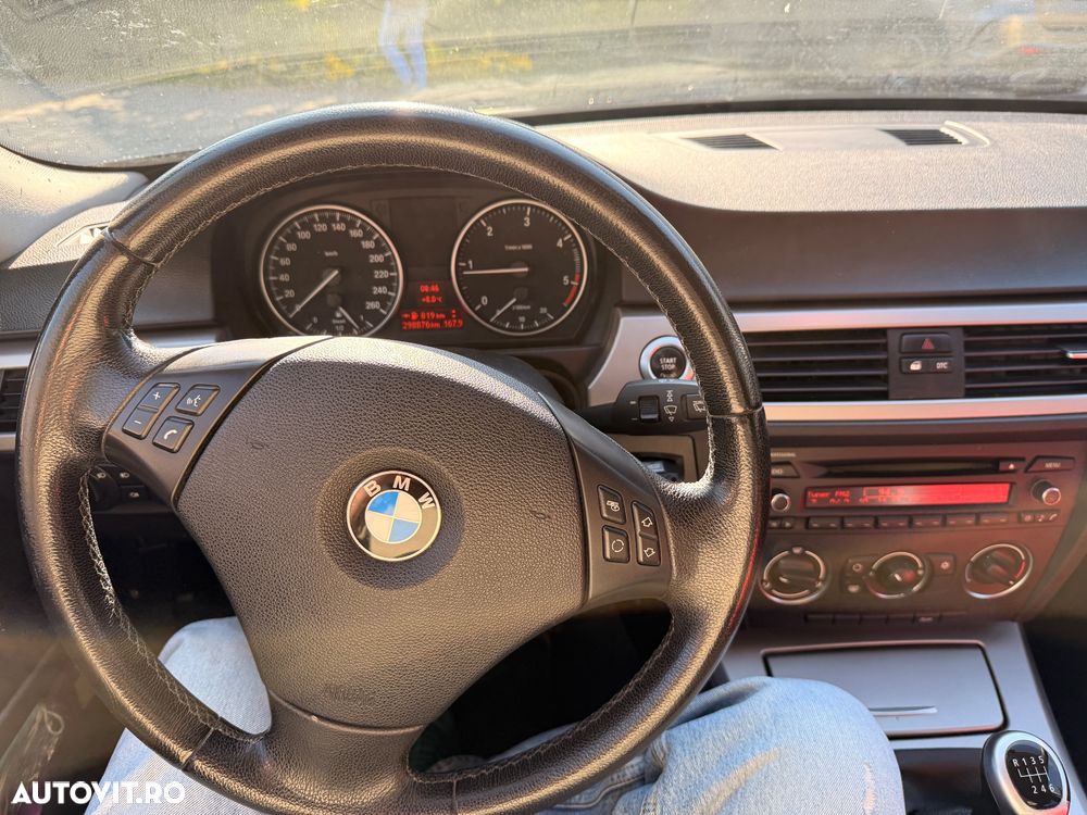 BMW Seria 3 320d - 9