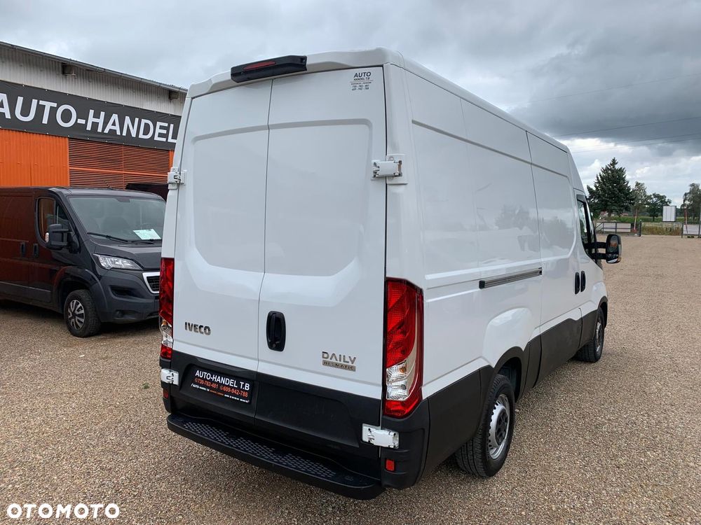 Iveco Daily - 8