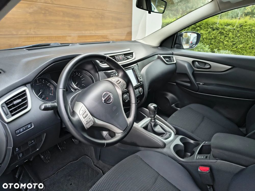 Nissan Qashqai 1.2 DIG-T N-Connecta - 22