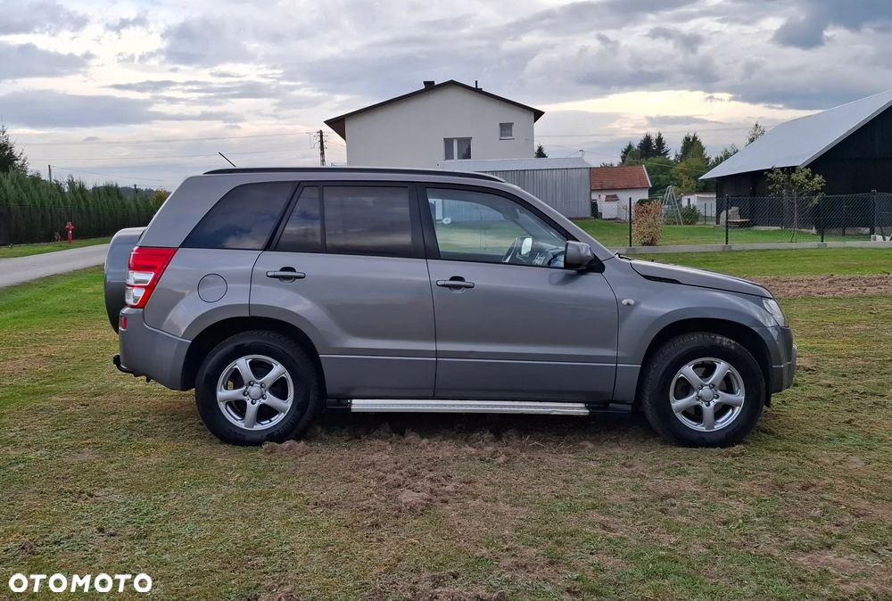 Suzuki Grand Vitara - 10