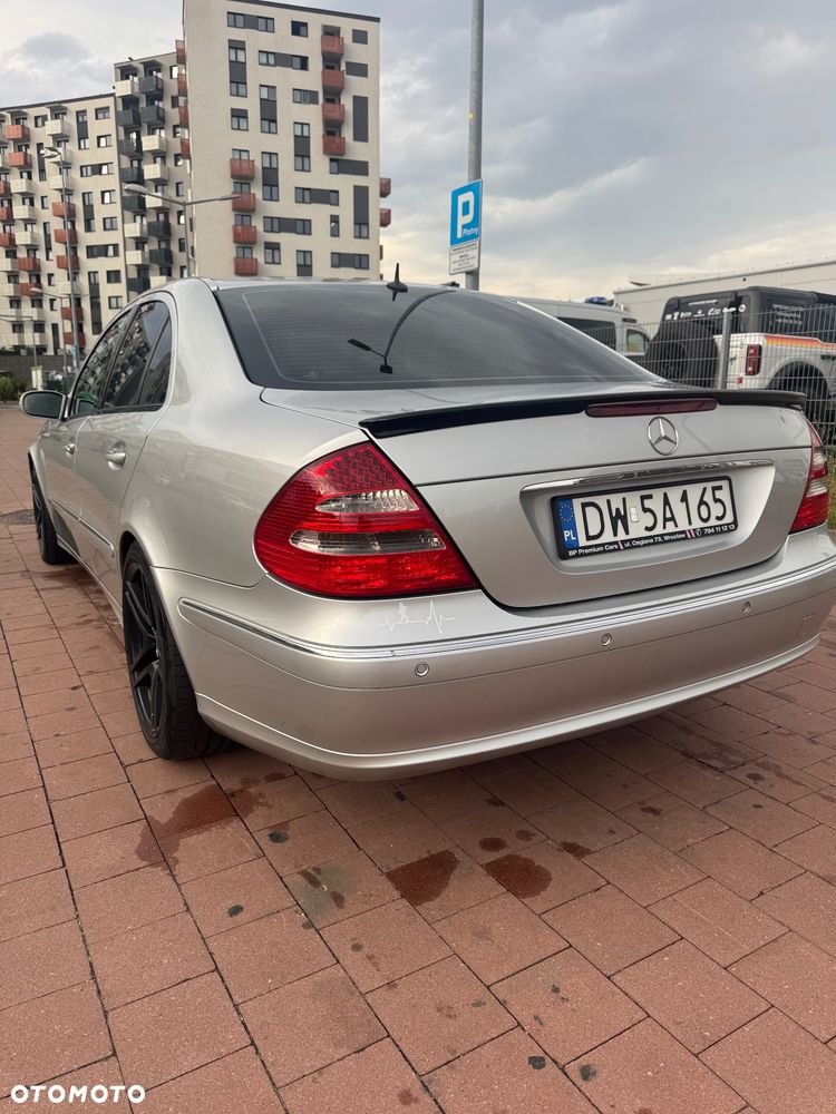 Mercedes-Benz Klasa E 500 T Avantgarde - 5