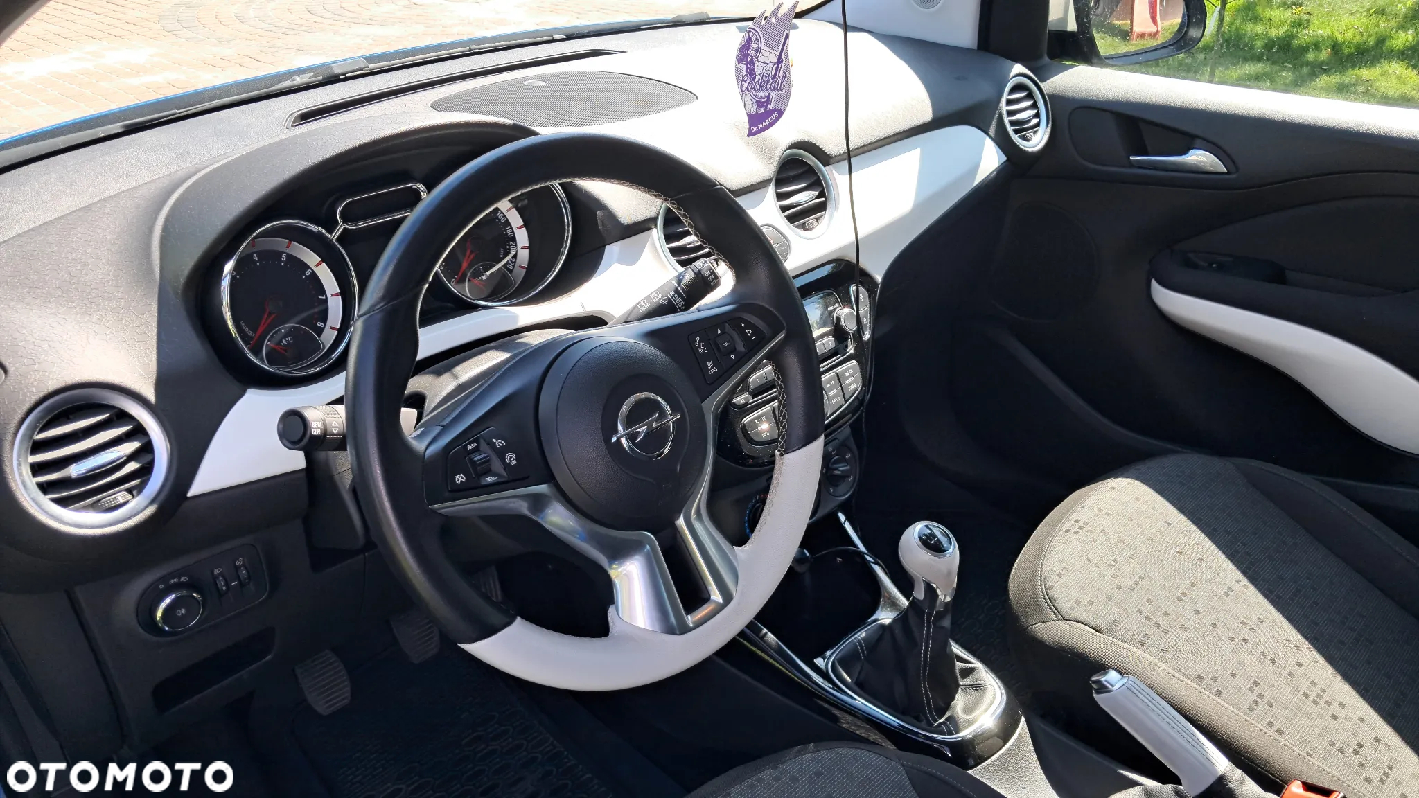 Opel Adam - 10