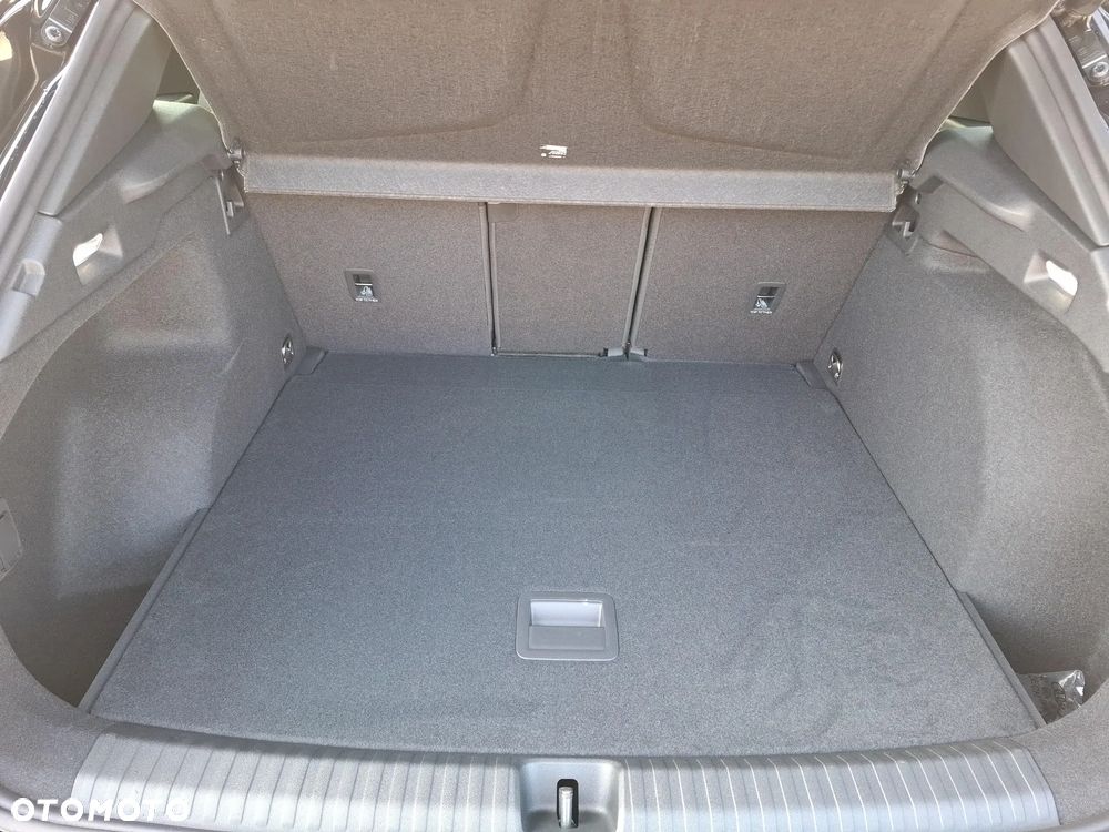 Cupra Terramar 1.5 eTSI mHEV DSG - 16