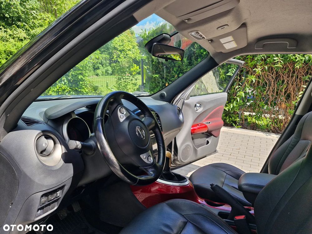 Nissan Juke 1.6 Tekna S&S - 8