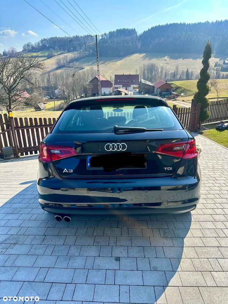 Audi A3 Sportback 2.0 TDI Ambition - 2