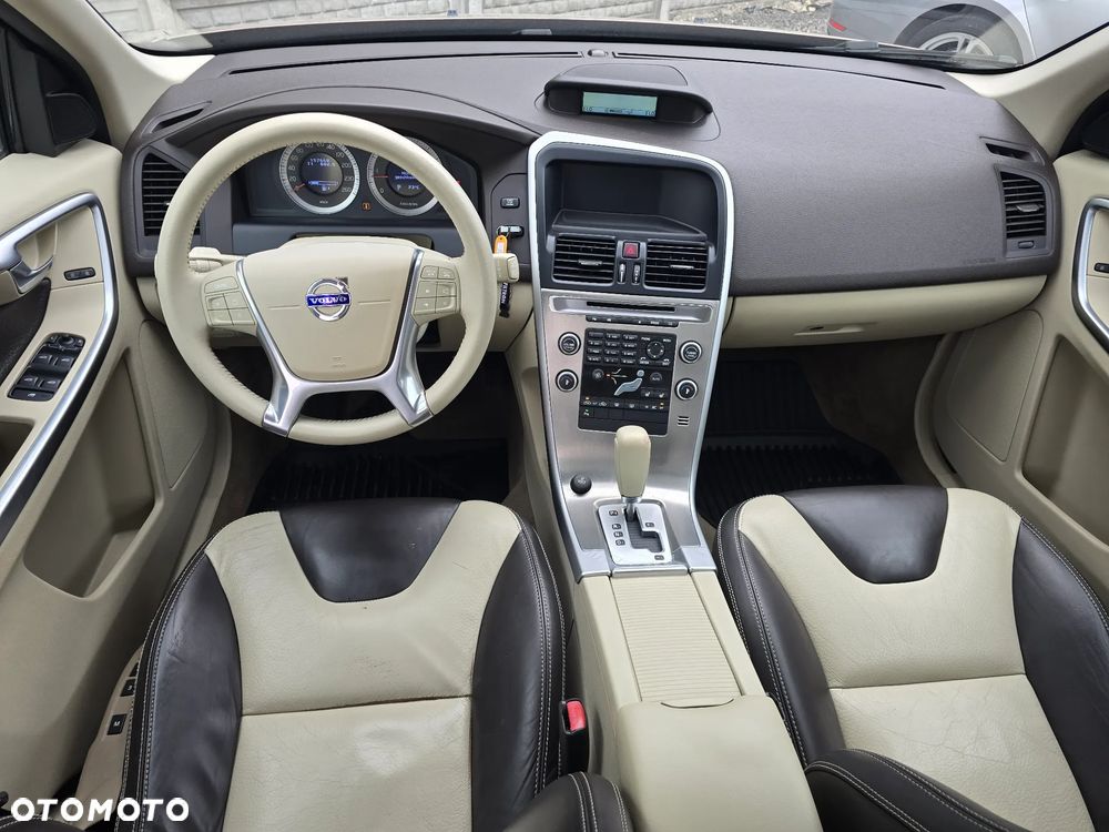 Volvo XC 60 2.4D Kinetic - 8