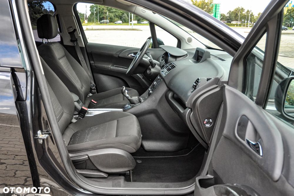 Opel Meriva - 11