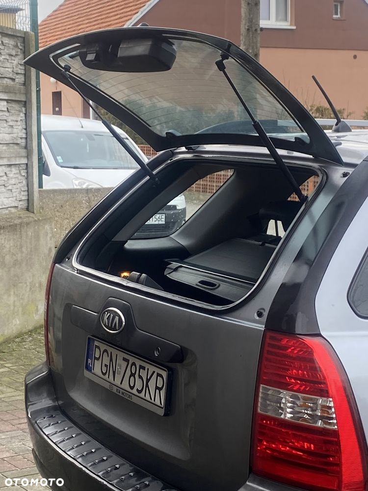 Kia Sportage 2.0 CRDi Freedom - 7