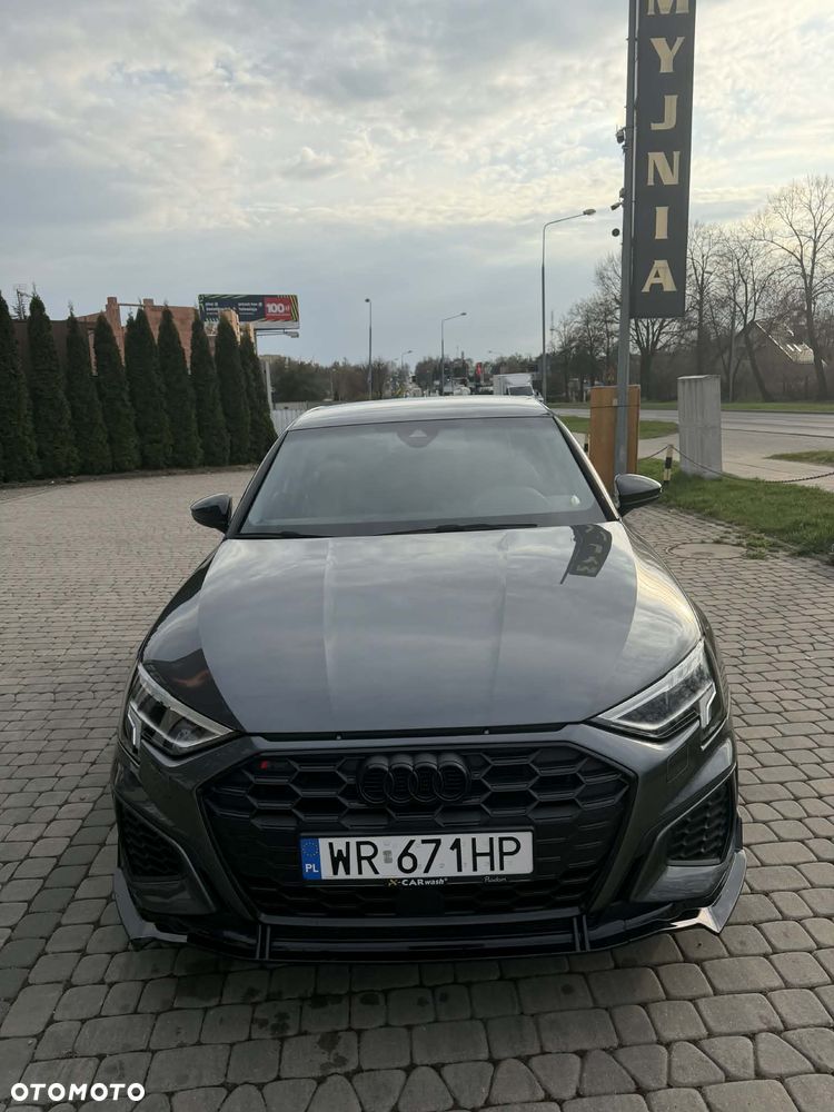 Audi A3 Sportback 35 TDI S line - 1