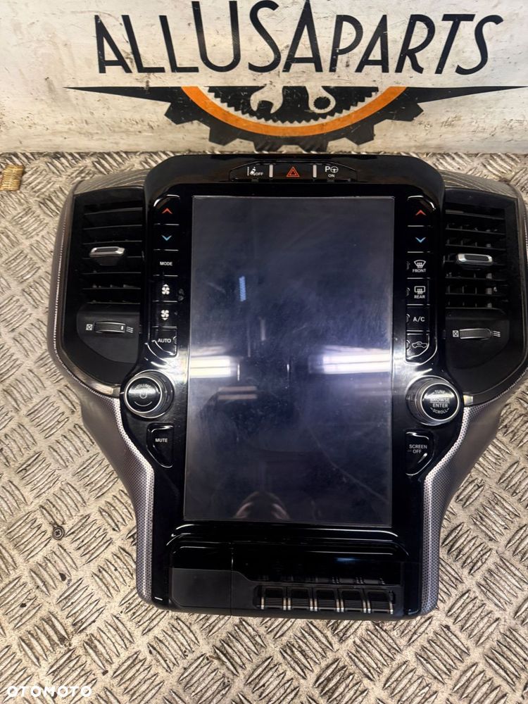 ekran radio nawigacja wyświetlacz navi dodge ram 1500 2019- - 3