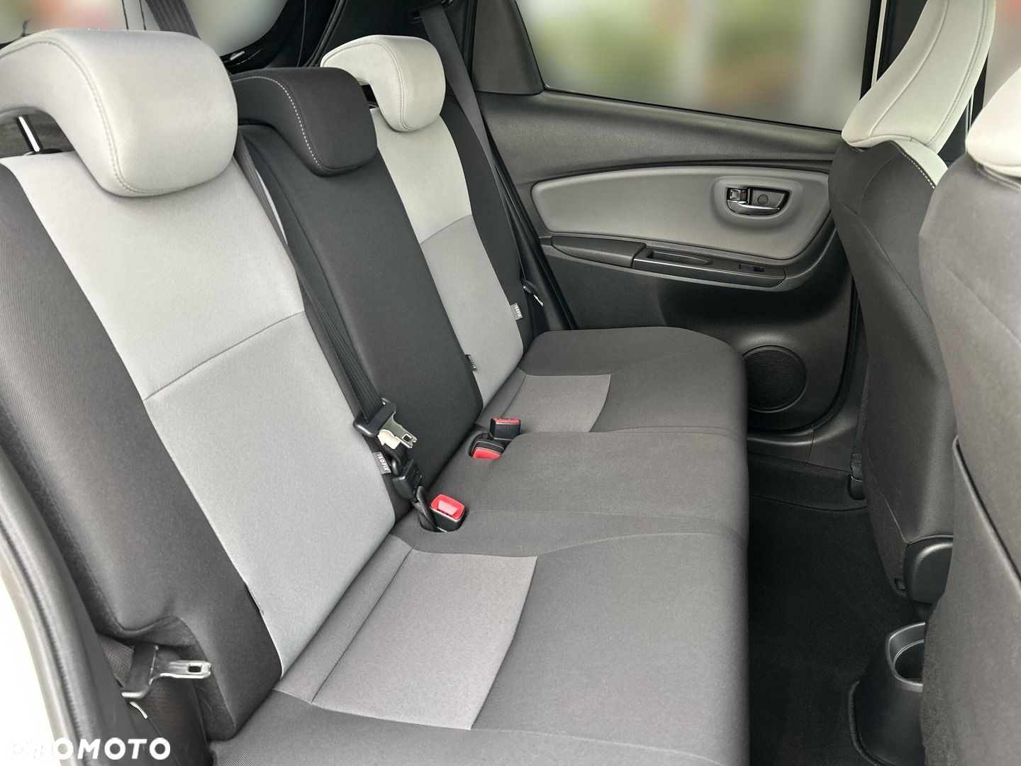 Toyota Yaris 1.33 Selection Pure - 26