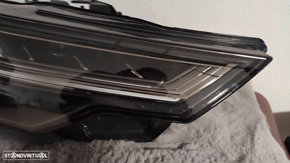 farol direito full Led matrix Audi A6 4K - 4K0941036 - 5