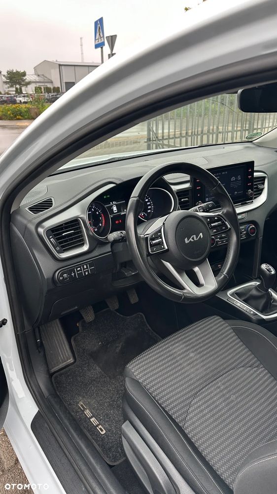Kia Ceed - 3