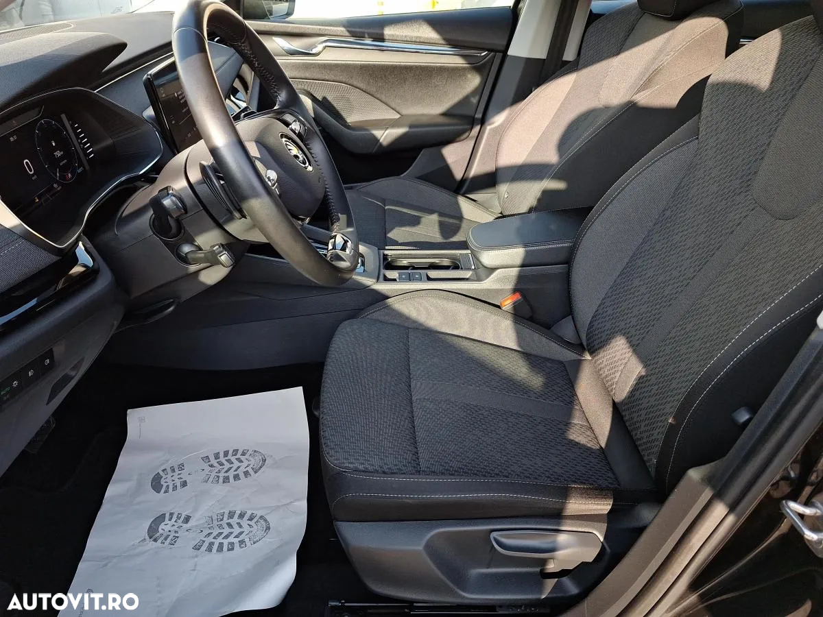 Skoda Octavia 2.0 TDI DSG Style - 13