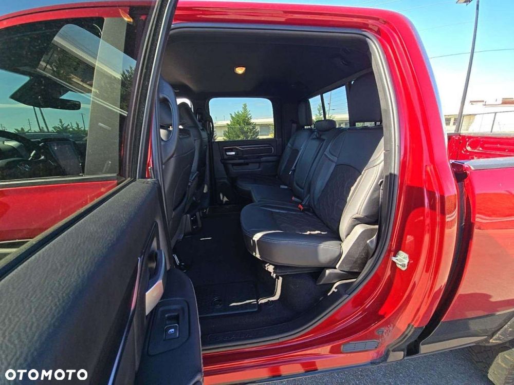 RAM 2500 - 13