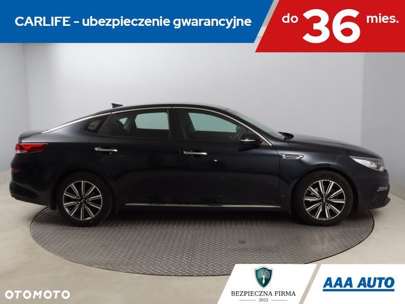 Kia Optima - 8
