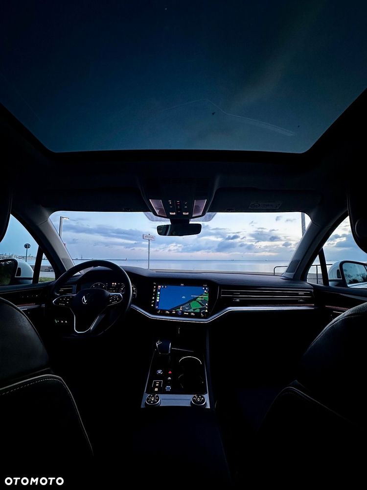 Volkswagen Touareg 3.0 V6 TDI SCR 4Mot Elegance - 11