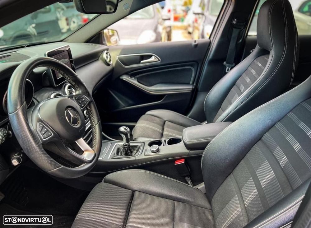 Mercedes-Benz A 180 d Fleet Pack Urban - 4