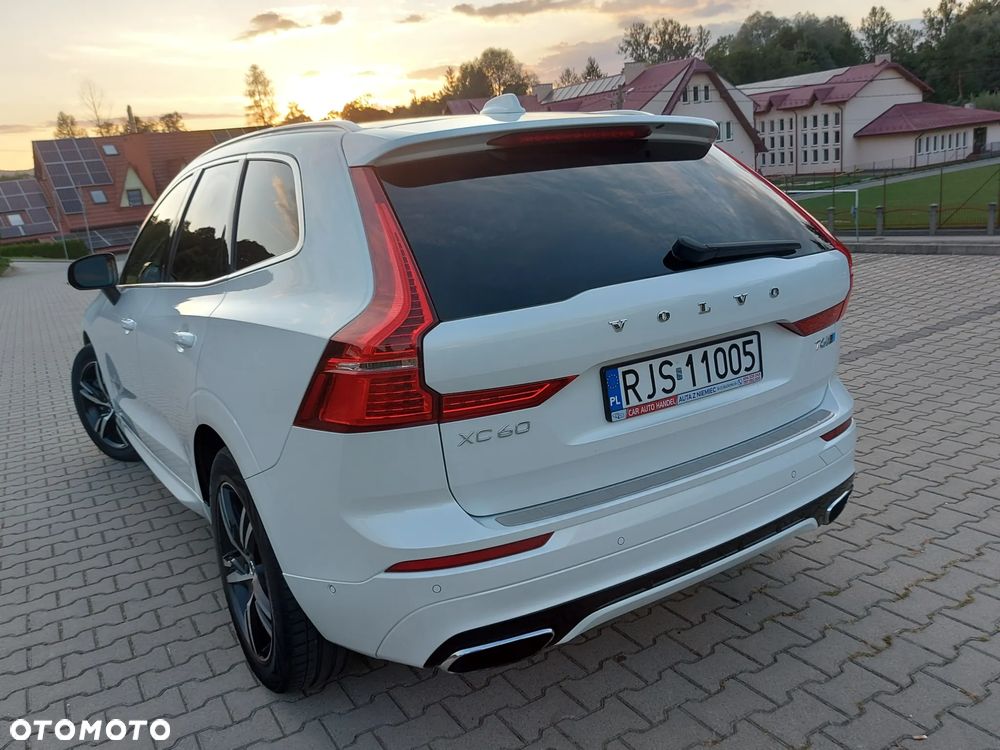 Volvo XC 60 T6 AWD R-Design - 14