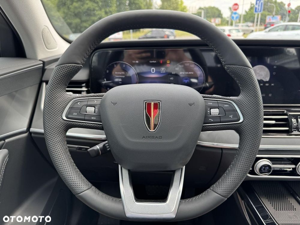 Hongqi HS5 - 9